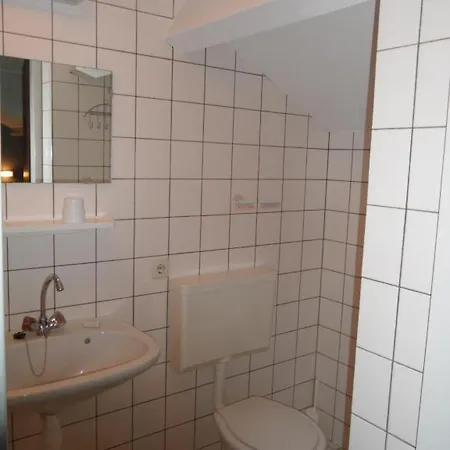 Eperhof Hotel 2*